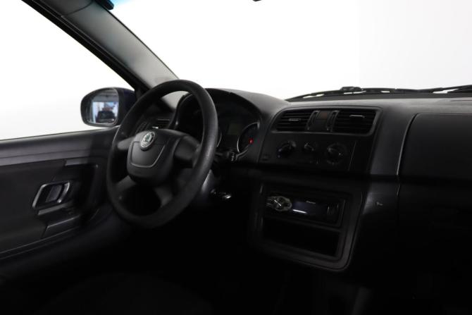 Skoda Fabia II Рестайлинг с пробегом 2012 года, цена 459 990 рублей, 200061 км, хэтчбек, Автокод Объявления