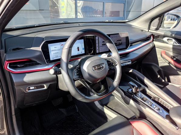 Geely Coolray I Рестайлинг с пробегом 2024 года, цена 1 996 000 рублей, 51124 км, внедорожник, Автокод Объявления