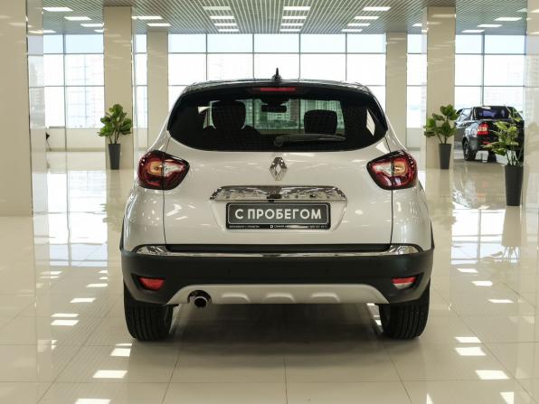 Renault Kaptur I Рестайлинг с пробегом 2021 года, цена 1 624 000 рублей, 66936 км, внедорожник, Автокод Объявления