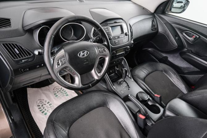 Hyundai ix35 I Рестайлинг с пробегом 2014 года, цена 1 349 000 рублей, 158000 км, внедорожник, Автокод Объявления
