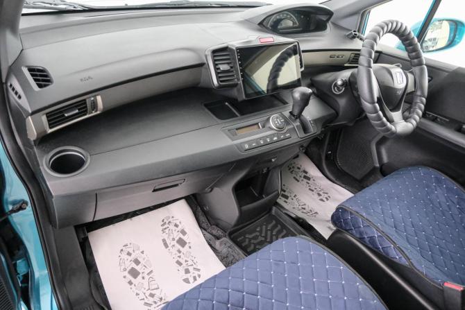 Honda Freed I Рестайлинг с пробегом 2011 года, цена 1 009 000 рублей, 175906 км, компактвэн, Автокод Объявления