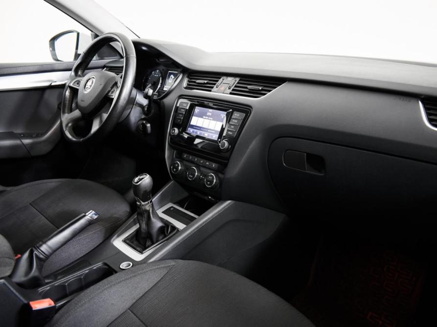 Skoda Octavia III (A7) Москва  - изображение 10