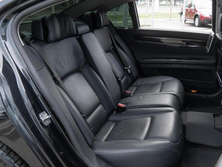 BMW 7 серии V (F01/F02/F04) Рестайлинг Волгоград  - изображение 9