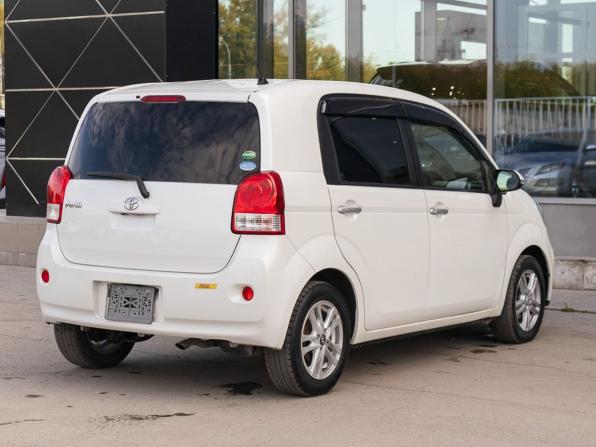 Toyota Porte II с пробегом 2015 года, цена 850 000 рублей, 103102 км, микровэн, Автокод Объявления