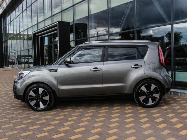 Kia Soul II Рестайлинг с пробегом 2017 года, цена 1 460 600 рублей, 74531 км, хэтчбек, Автокод Объявления