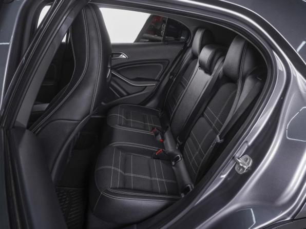 Mercedes-Benz GLA I (X156) с пробегом 2015 года, цена 1 700 000 рублей, 123582 км, внедорожник, Автокод Объявления