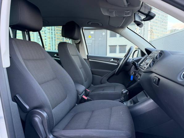 Volkswagen Tiguan I Рестайлинг с пробегом 2011 года, цена 1 025 000 рублей, 207000 км, внедорожник, Автокод Объявления