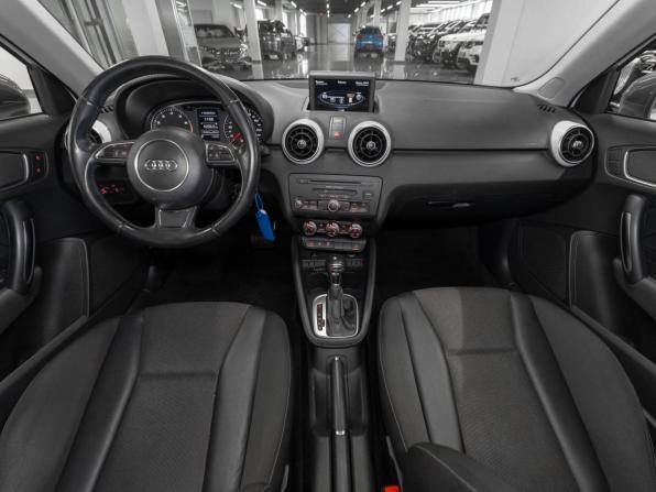 Audi A1 I (8X) с пробегом 2014 года, цена 1 330 000 рублей, 116960 км, хэтчбек, Автокод Объявления