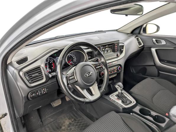 Kia Ceed III с пробегом 2020 года, цена 2 100 000 рублей, 66193 км, хэтчбек, Автокод Объявления