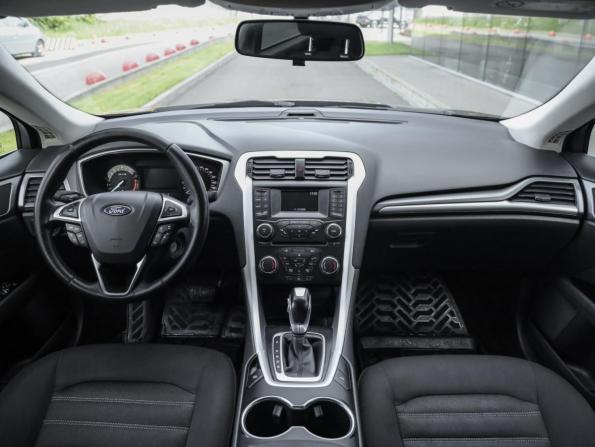Ford Mondeo V с пробегом 2018 года, цена 1 549 000 рублей, 128100 км, седан, Автокод Объявления