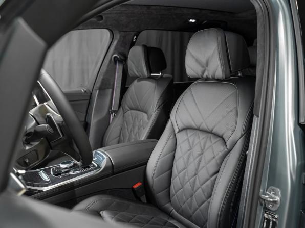 Новый BMW X7 I (G07) Рестайлинг 2026 года, цена 18 490 000 рублей, внедорожник, Автокод Объявления