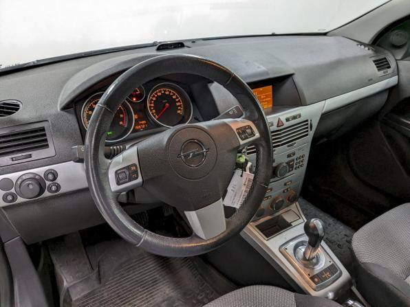 Opel Astra H Рестайлинг с пробегом 2011 года, цена 550 000 рублей, 159720 км, хэтчбек, Автокод Объявления