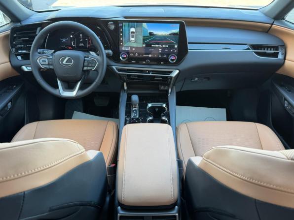 Lexus RX V с пробегом 2026 года, цена 8 400 000 рублей, 10 км, внедорожник, Автокод Объявления