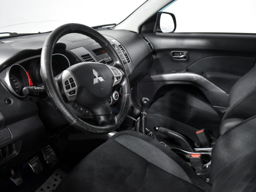 Mitsubishi Outlander II Санкт-Петербург  - изображение 10
