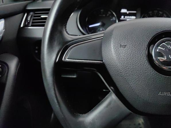 Skoda Octavia III (A7) с пробегом 2014 года, цена 929 000 рублей, 188700 км, лифтбек, Автокод Объявления