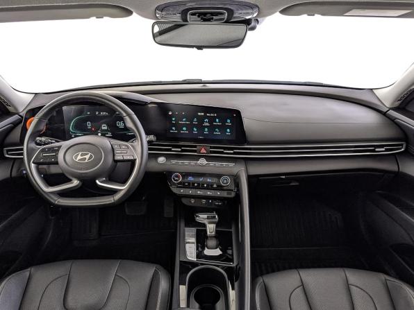 Hyundai Elantra VII (CN7) Рестайлинг с пробегом 2024 года, цена 2 140 000 рублей, 34821 км, седан, Автокод Объявления