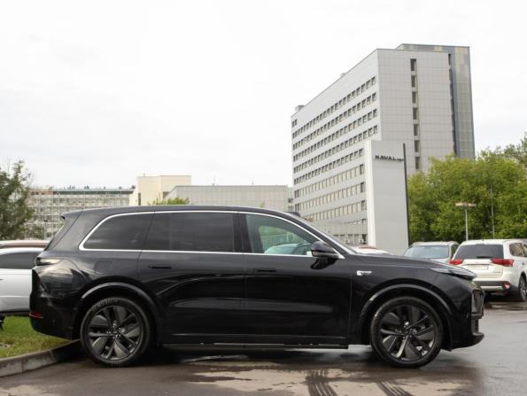 Li Auto (Lixiang) L9 I с пробегом 2023 года, цена 5 883 000 рублей, 39515 км, внедорожник, Автокод Объявления
