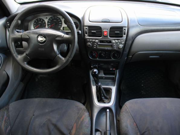 Nissan Almera II (N16) с пробегом 2000 года, цена 119 000 рублей, 412606 км, хэтчбек, Автокод Объявления