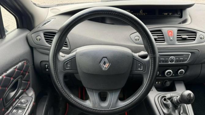 Renault Scenic III с пробегом 2010 года, цена 522 000 рублей, 303800 км, минивэн, Автокод Объявления