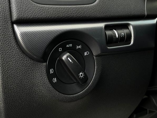 Skoda Yeti I Рестайлинг с пробегом 2017 года, цена 1 214 700 рублей, 190999 км, внедорожник, Автокод Объявления