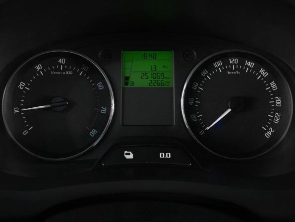 Skoda Fabia II Рестайлинг с пробегом 2012 года, цена 579 000 рублей, 251069 км, хэтчбек, Автокод Объявления