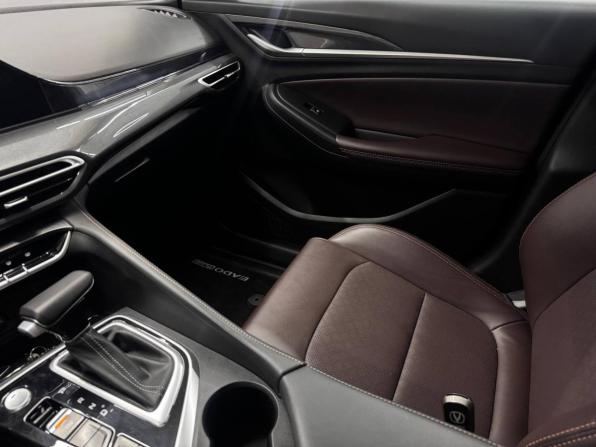 Changan Eado Plus с пробегом 2023 года, цена 1 569 000 рублей, 28000 км, седан, Автокод Объявления