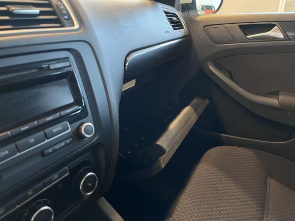 Volkswagen Jetta VI с пробегом 2011 года, цена 840 000 рублей, 105348 км, седан, Автокод Объявления