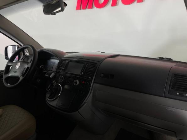 Volkswagen Multivan T5 с пробегом 2008 года, цена 1 420 000 рублей, 381251 км, минивэн, Автокод Объявления