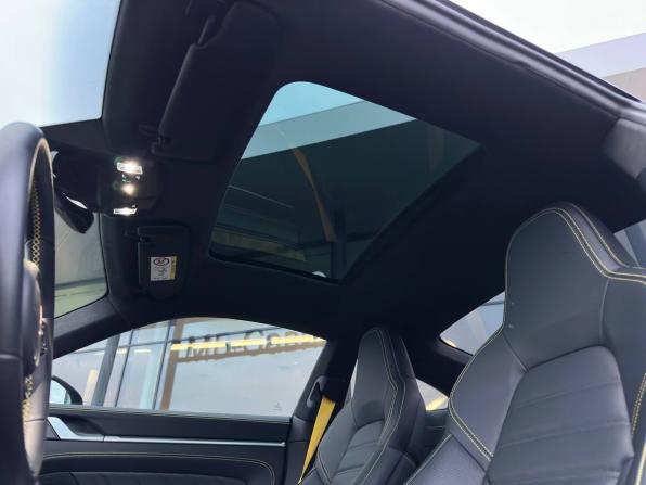 Porsche 911 VIII (992) с пробегом 2024 года, цена 31 000 000 рублей, 4983 км, купе, Автокод Объявления