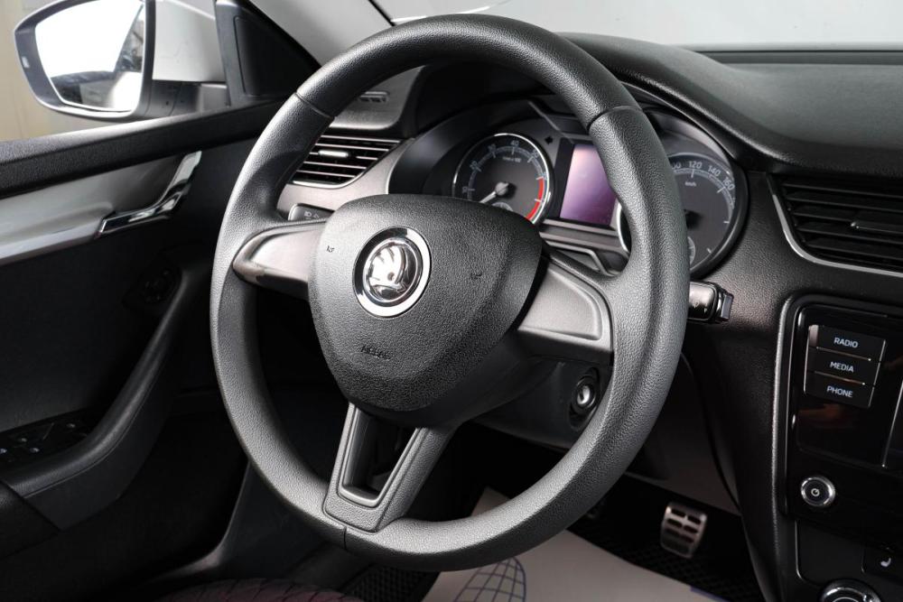 Skoda Octavia III (A7) Рестайлинг Тюмень  - изображение 12