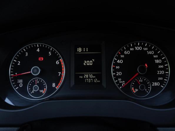 Volkswagen Jetta VI с пробегом 2014 года, цена 1 149 000 рублей, 173712 км, седан, Автокод Объявления