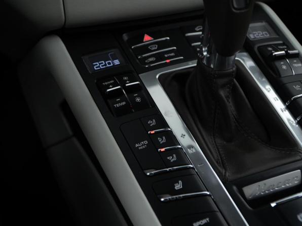 Porsche Macan I с пробегом 2015 года, цена 3 649 999 рублей, 109187 км, внедорожник, Автокод Объявления