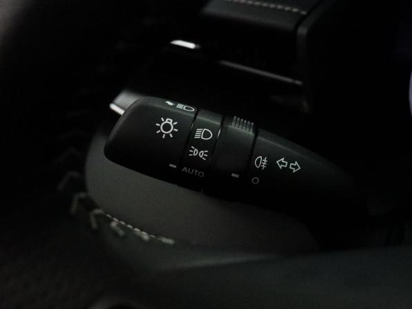 Toyota Camry IX (XV80) China Market с пробегом 2026 года, цена 3 990 000 рублей, 20 км, седан, Автокод Объявления