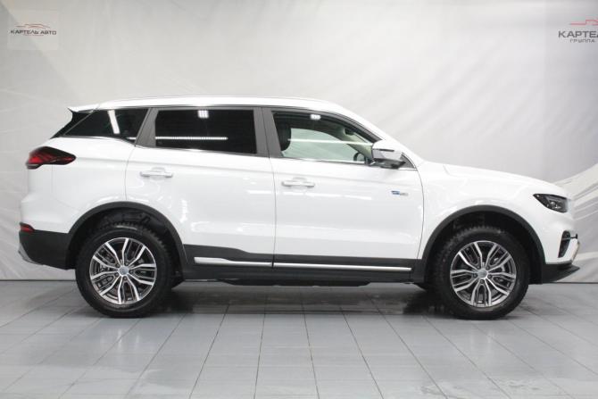 Geely Atlas Pro с пробегом 2024 года, цена 2 390 000 рублей, 28747 км, внедорожник, Автокод Объявления