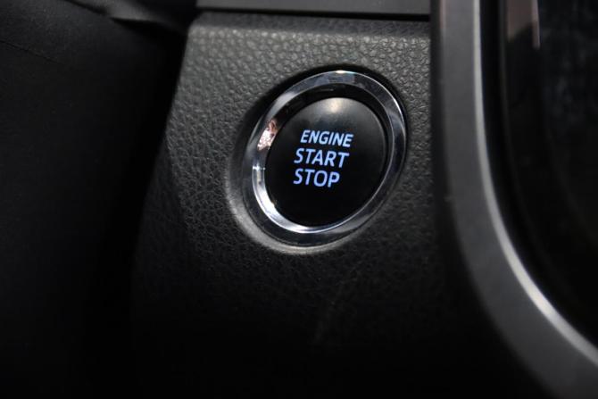 Toyota Camry VIII (XV70) с пробегом 2019 года, цена 2 775 750 рублей, 87201 км, седан, Автокод Объявления