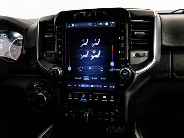 Ram 1500 V с пробегом 2021 года, цена 4 999 000 рублей, 98446 км, offers.body_type.unknown, Автокод Объявления