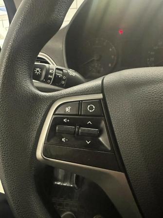 Hyundai Solaris II с пробегом 2019 года, цена 1 364 000 рублей, 100500 км, седан, Автокод Объявления