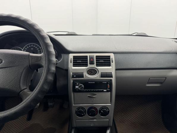 Lada (ВАЗ) Priora I с пробегом 2011 года, цена 360 000 рублей, 199340 км, универсал, Автокод Объявления