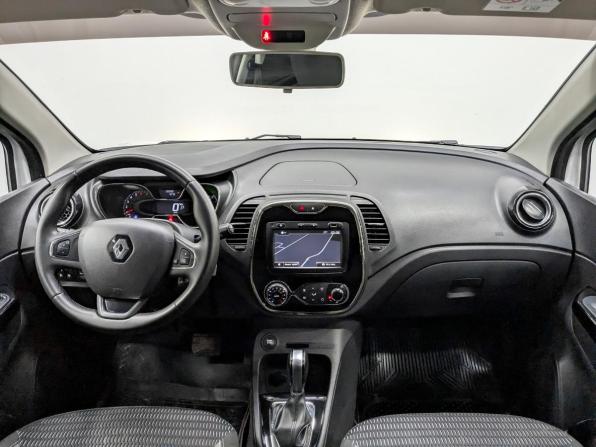 Renault Kaptur I с пробегом 2018 года, цена 1 215 000 рублей, 135958 км, внедорожник, Автокод Объявления