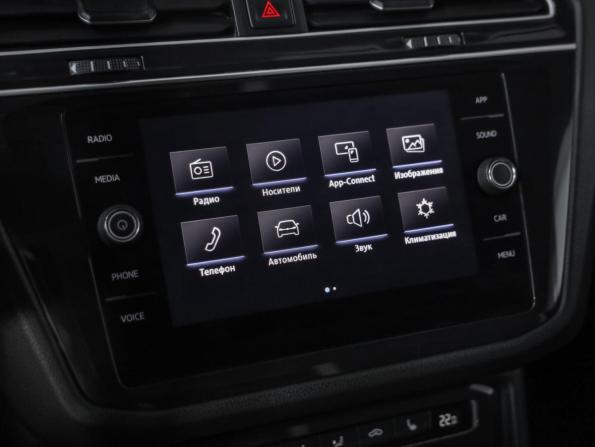 Volkswagen Tiguan II с пробегом 2020 года, цена 1 949 000 рублей, 232147 км, внедорожник, Автокод Объявления
