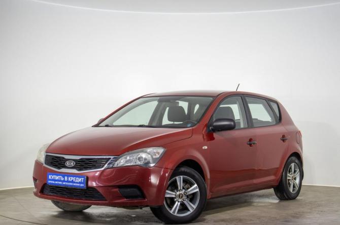 Kia Ceed I Рестайлинг с пробегом 2012 года, цена 459 000 рублей, 174000 км, хэтчбек, Автокод Объявления