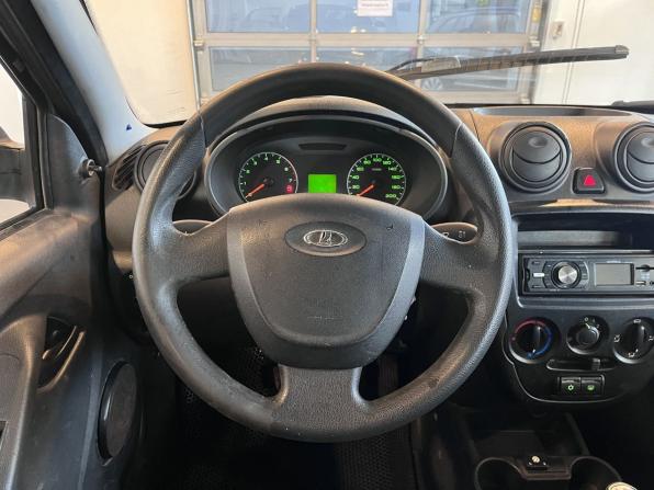 Lada (ВАЗ) Granta I с пробегом 2013 года, цена 181 000 рублей, 271264 км, седан, Автокод Объявления