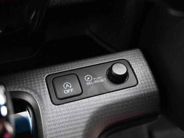 Honda Stepwgn V с пробегом 2015 года, цена 1 989 000 рублей, 104698 км, минивэн, Автокод Объявления