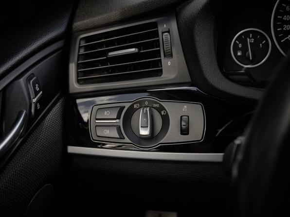 BMW X3 II (F25) Рестайлинг с пробегом 2015 года, цена 2 300 000 рублей, 164030 км, внедорожник, Автокод Объявления