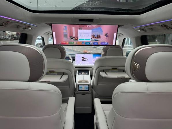Новый Lynk &amp; Co 900 2026 года, цена 8 050 000 рублей, внедорожник, Автокод Объявления