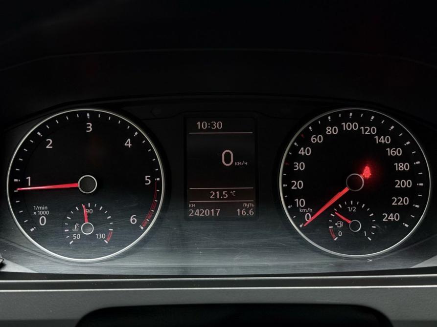 Volkswagen Caravelle T6 Ижевск  - изображение 26