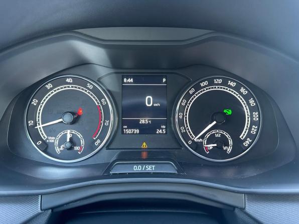 Skoda Rapid II с пробегом 2021 года, цена 1 365 000 рублей, 150739 км, лифтбек, Автокод Объявления