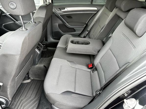 Volkswagen Golf VII с пробегом 2013 года, цена 1 360 000 рублей, 138000 км, хэтчбек, Автокод Объявления