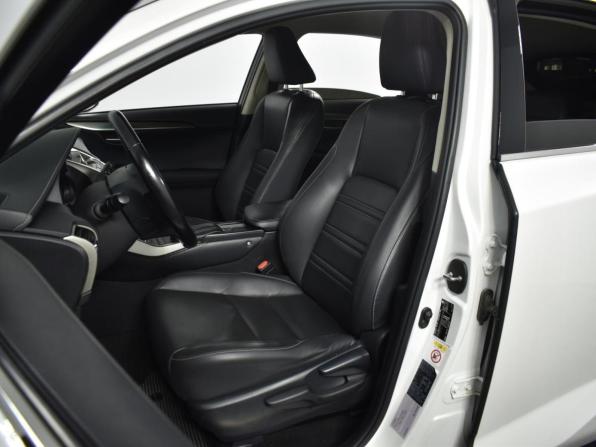 Lexus NX I с пробегом 2016 года, цена 2 393 900 рублей, 149189 км, внедорожник, Автокод Объявления