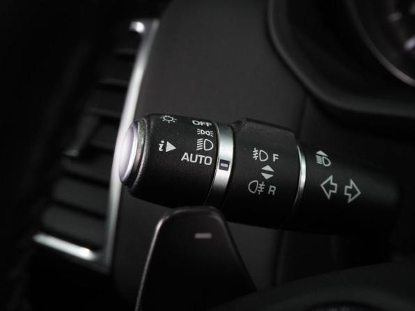 Land Rover Discovery V с пробегом 2017 года, цена 2 499 000 рублей, 280472 км, внедорожник, Автокод Объявления